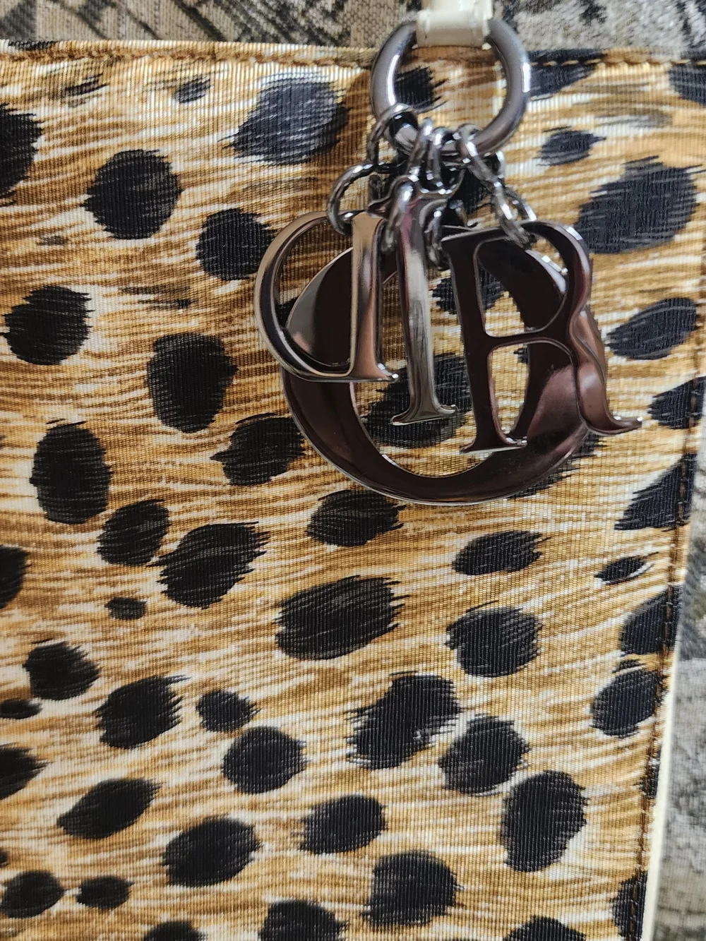Dior Vintage Leopard Print Tote Bag with Cream Handles - Picture 3 of 6